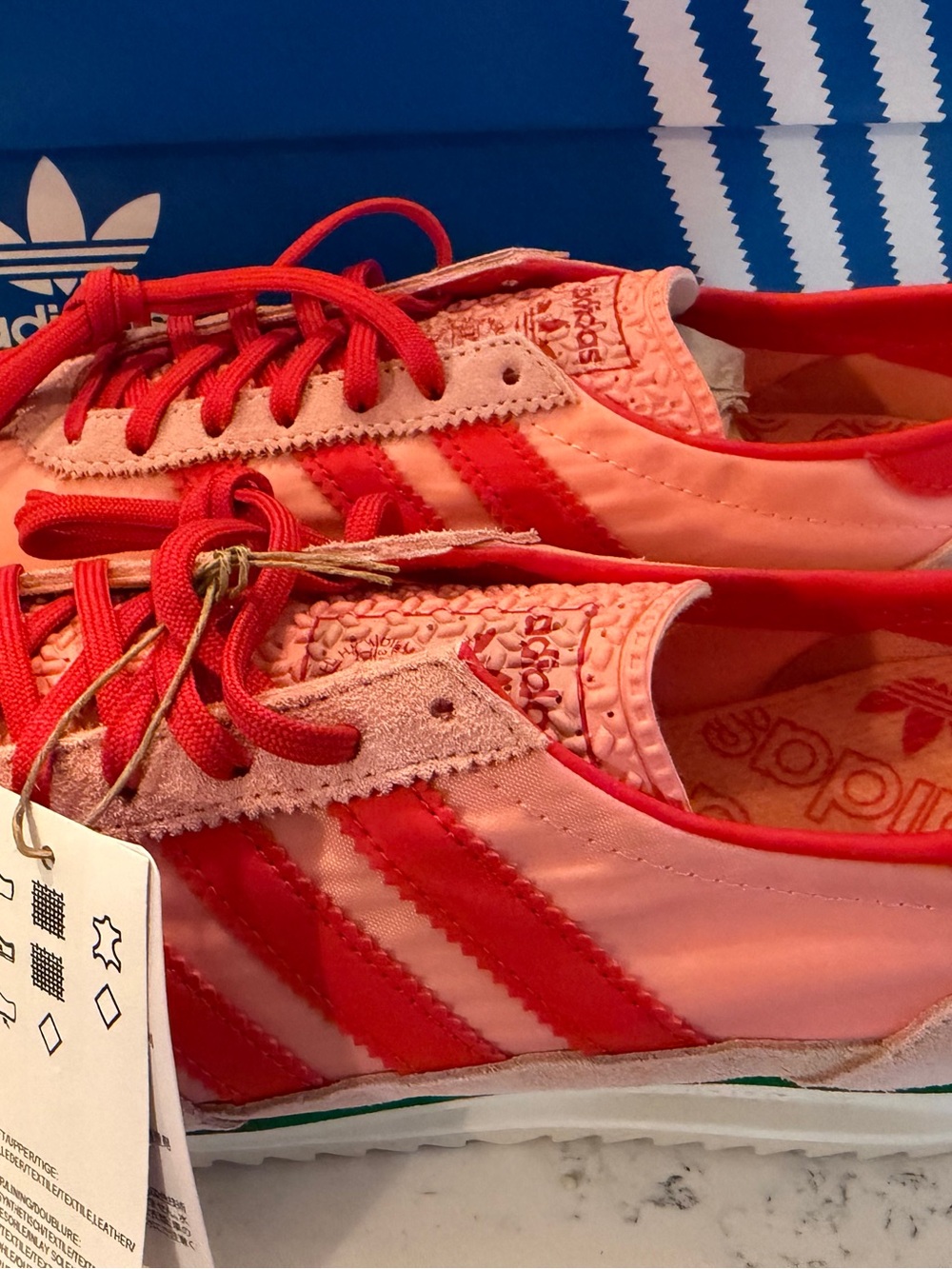 adidas Women’s Originals Pink /Red Retro Sneaker Samba Adidas Runs Large Size 8 - Picture 6 of 9